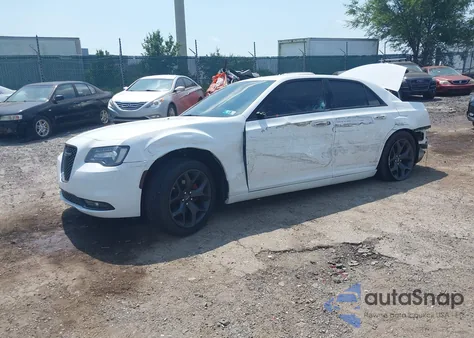 2020 Chrysler 300 300S из США, поврежденный, VIN 2C3CCABG7LH253390